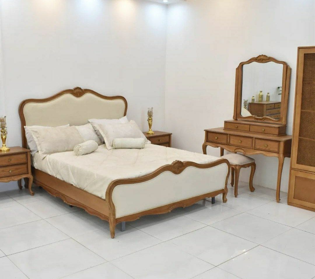 مبل کلاسیک مدل فرانسوی 