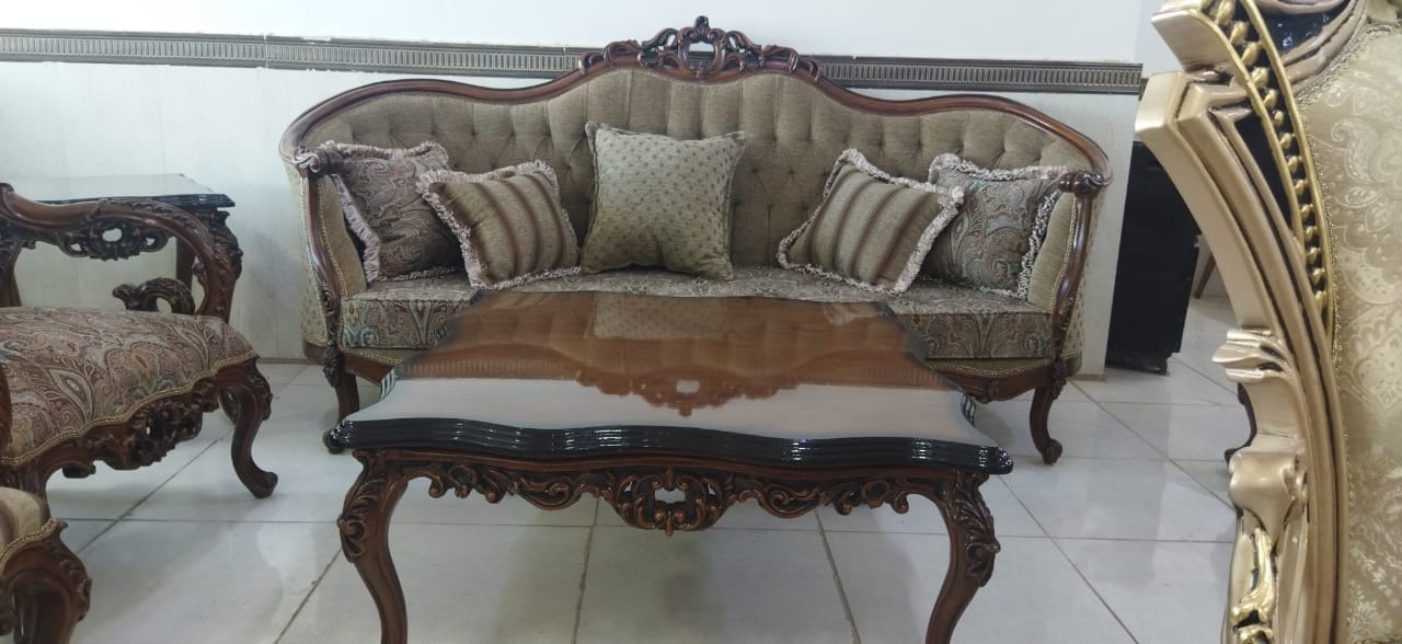 مبل کلاسیک مدل لیون، ست ناهارخوری لیون، مبل چوب راش