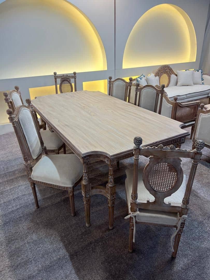 مبل کلاسیک مدل دیبا | چوب راش گرجستان با فوم سرد و ضمانت